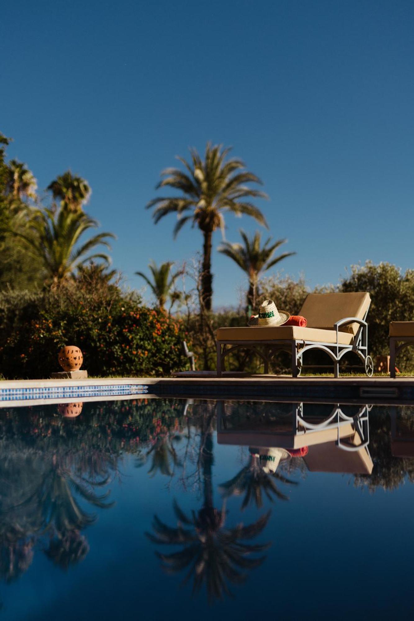 Hotel Les Roses By La Siredrah à Ait Bou Zguia Extérieur photo