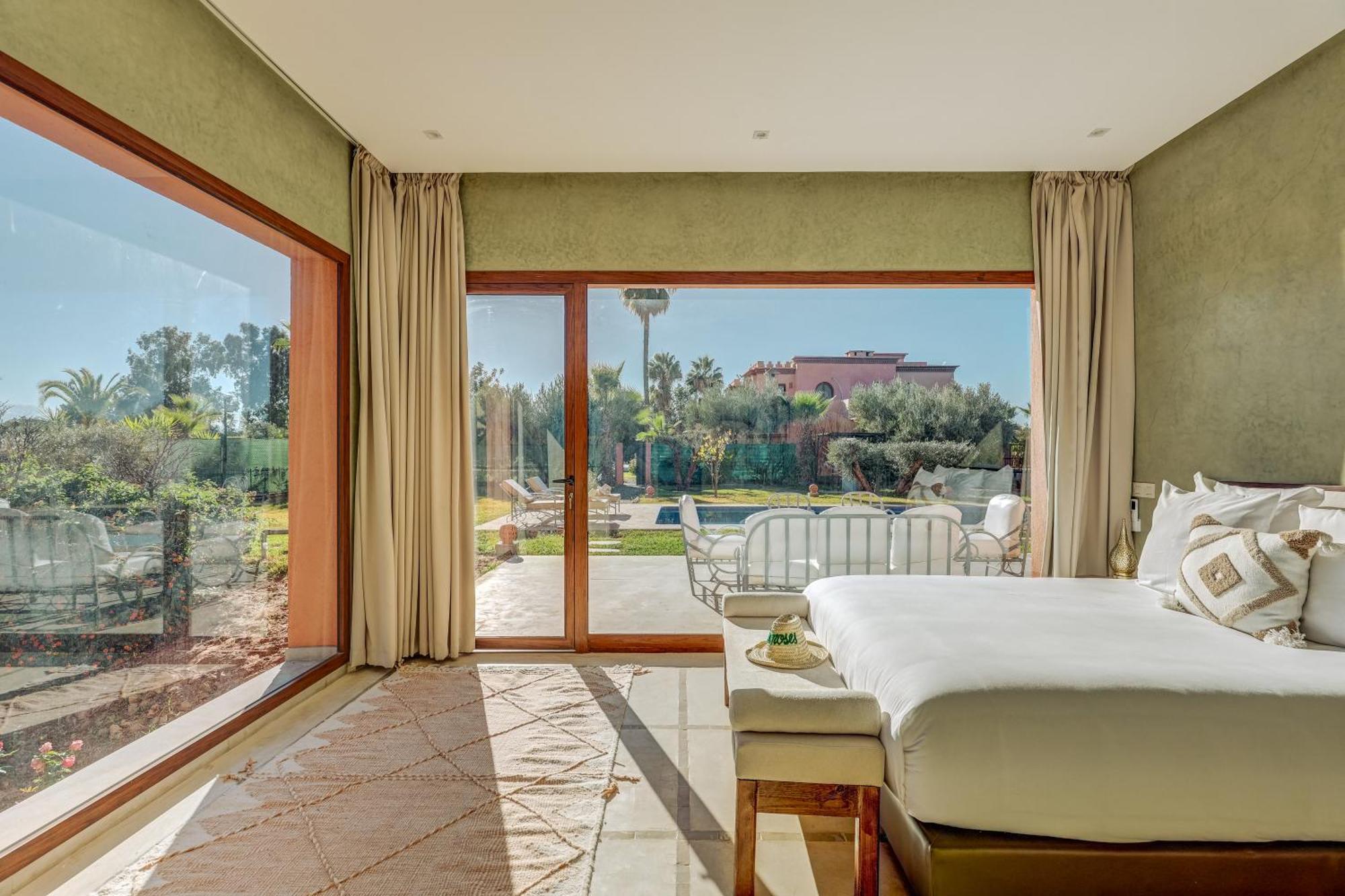 Hotel Les Roses By La Siredrah à Ait Bou Zguia Extérieur photo